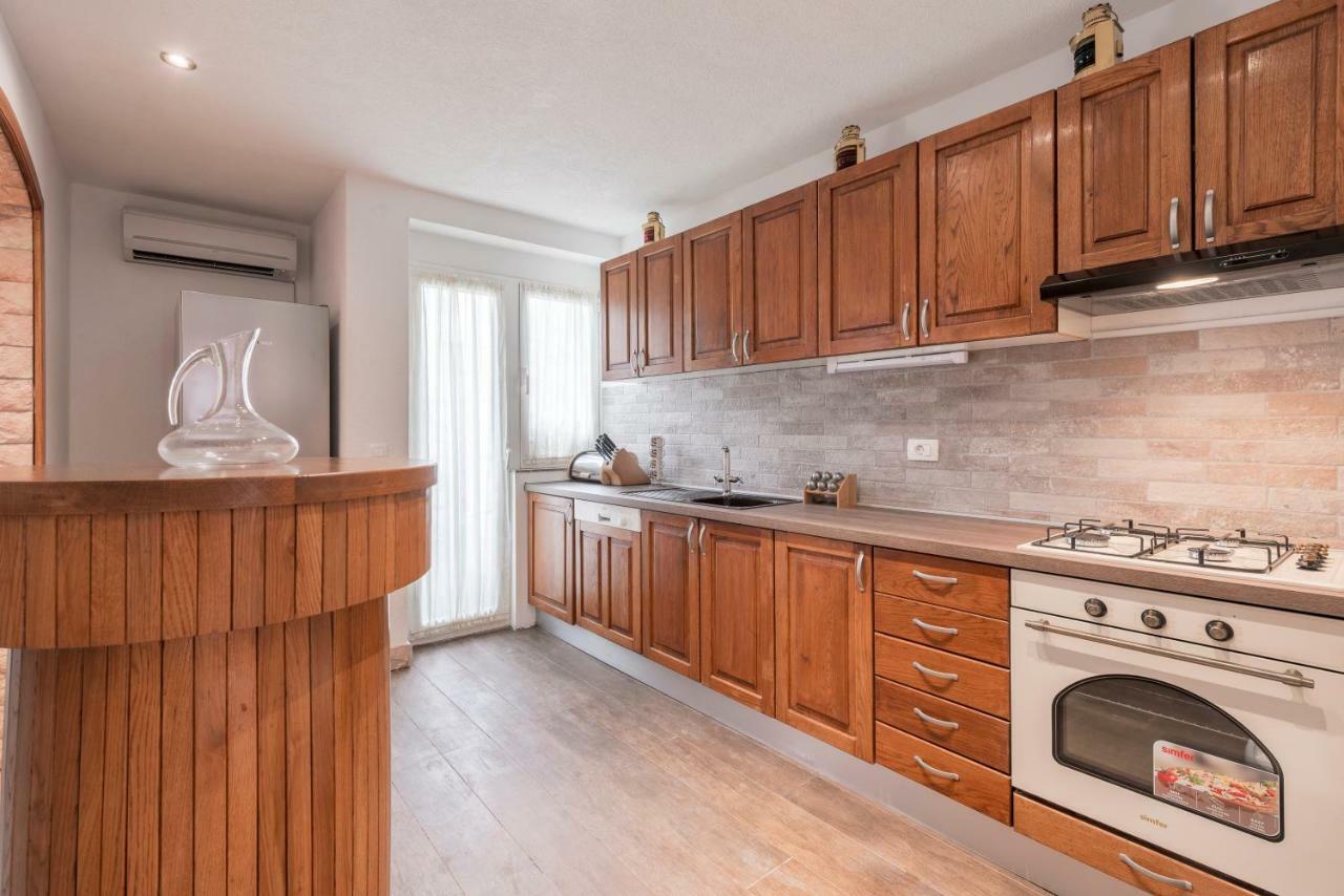 Apartment Antonia Σπλιτ Εξωτερικό φωτογραφία